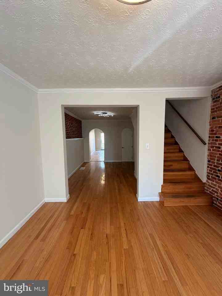118 E Gittings St - Photo 5 of 22