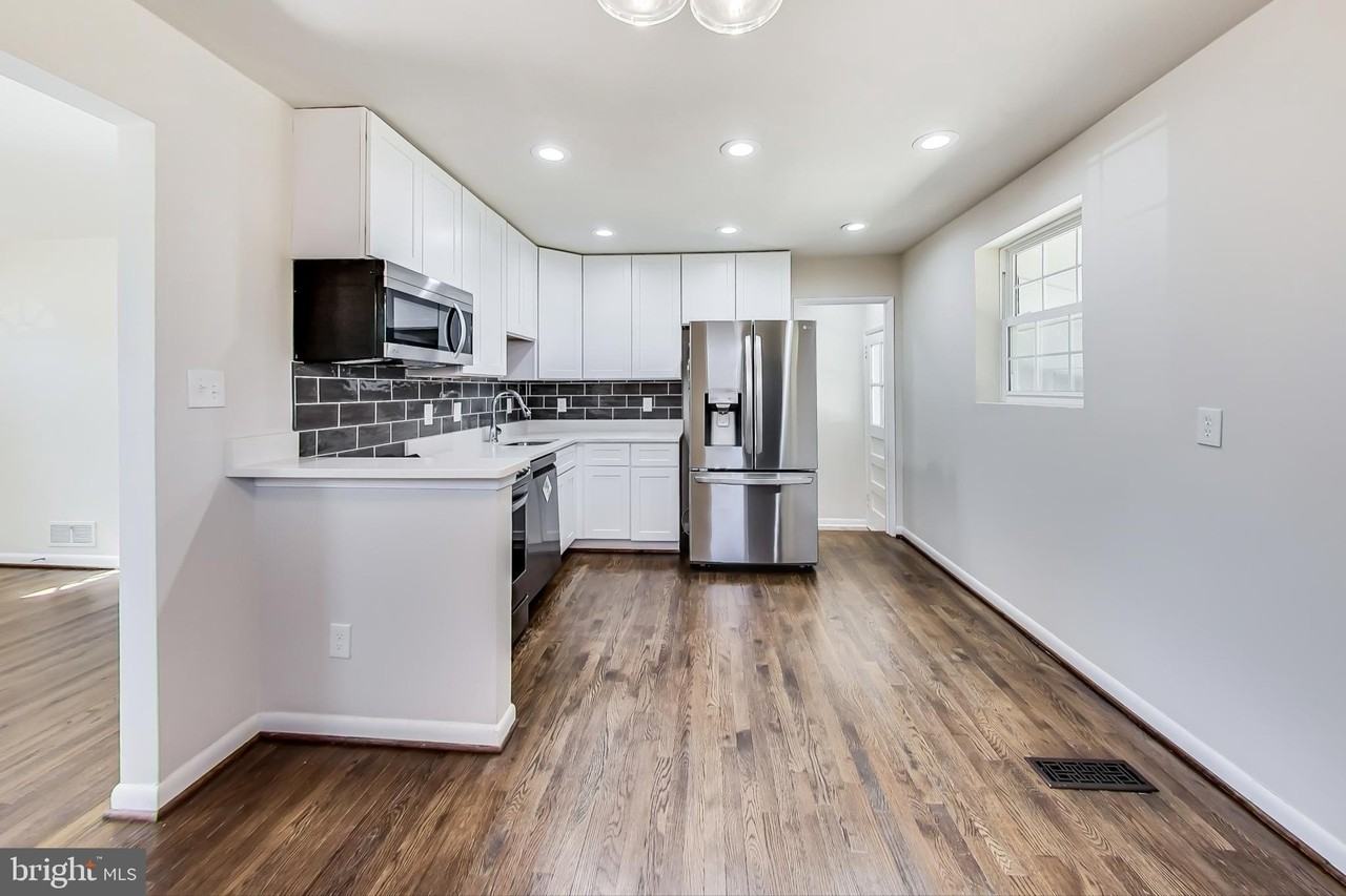 4617 Creek Shore Dr - Photo 4 of 42