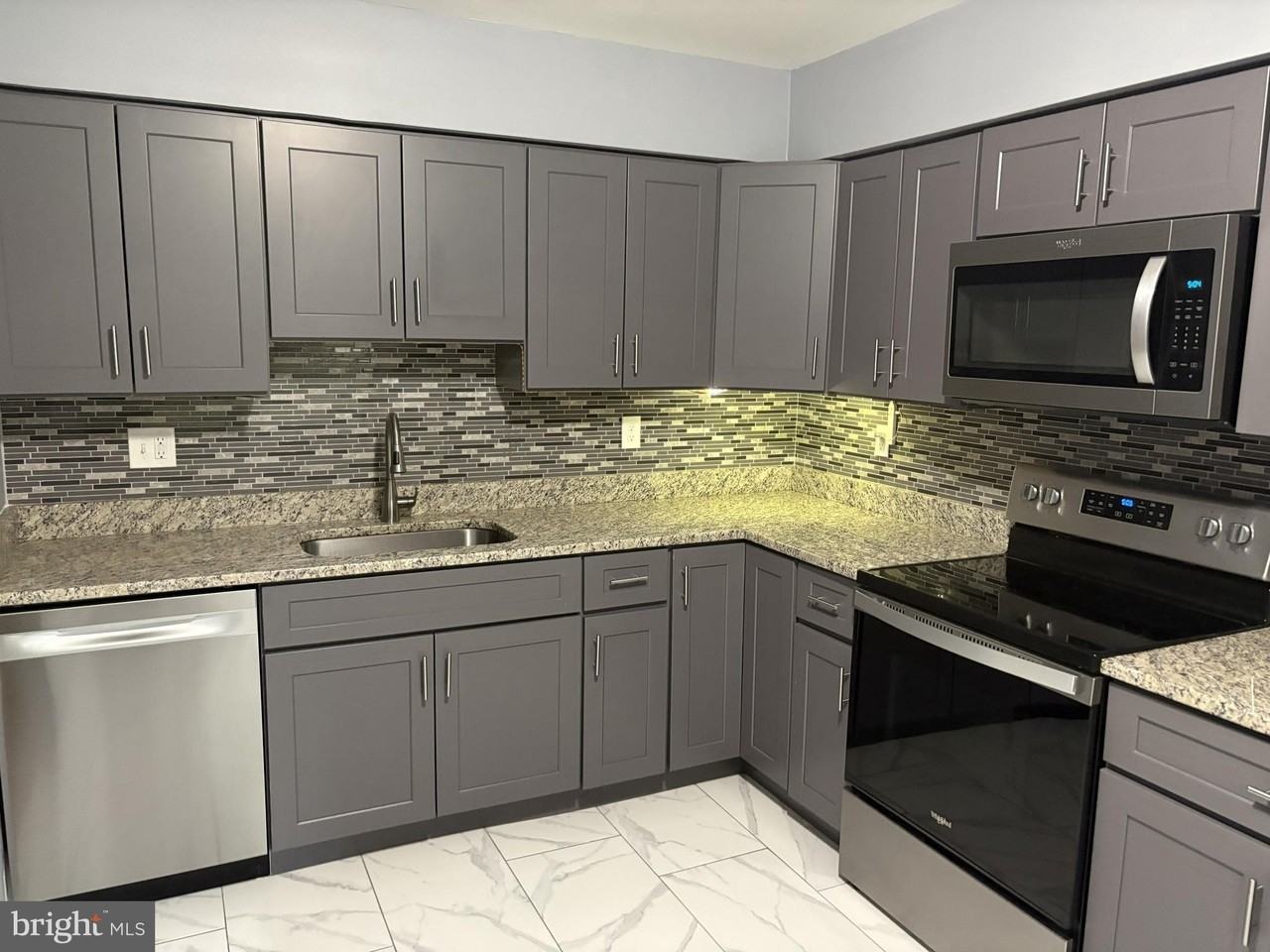 13242 Stravinsky Ter - Photo 2 of 11