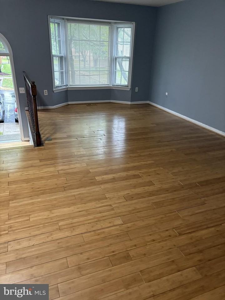 13242 Stravinsky Ter - Photo 4 of 11