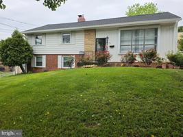 featured image of 5825 Lamont Dr