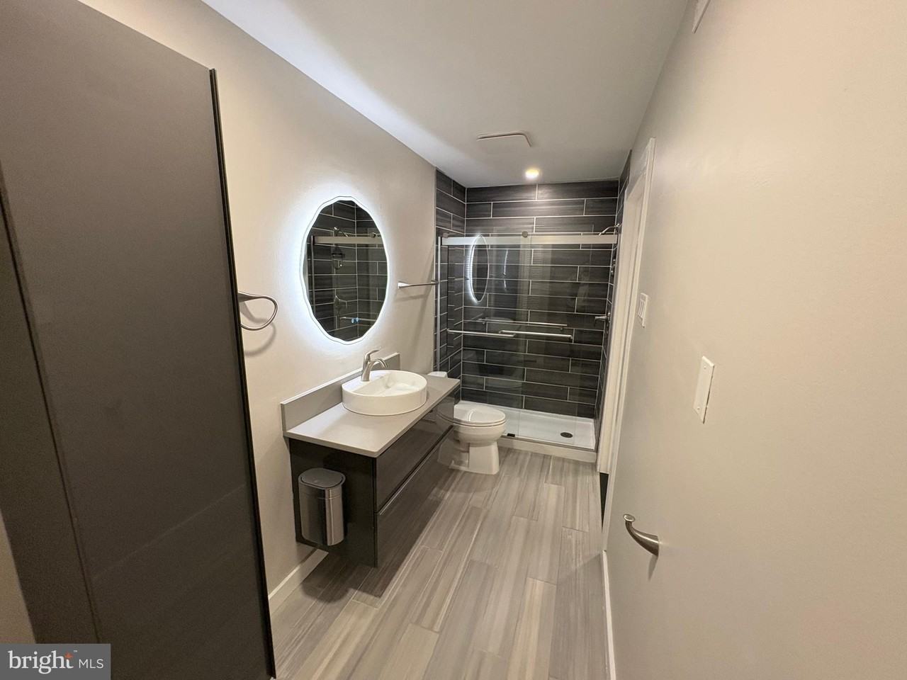 601 Gregorys Way - Photo 6 of 8