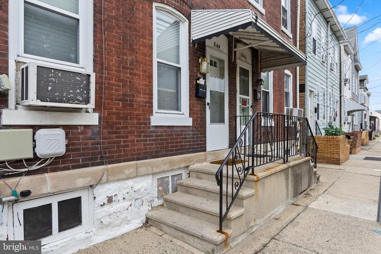 244 Jersey St - Photo 2 of 26