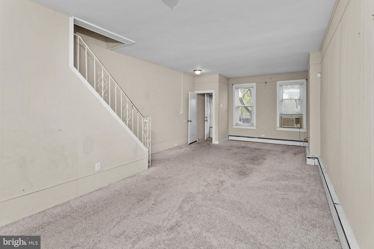 244 Jersey St - Photo 3 of 26