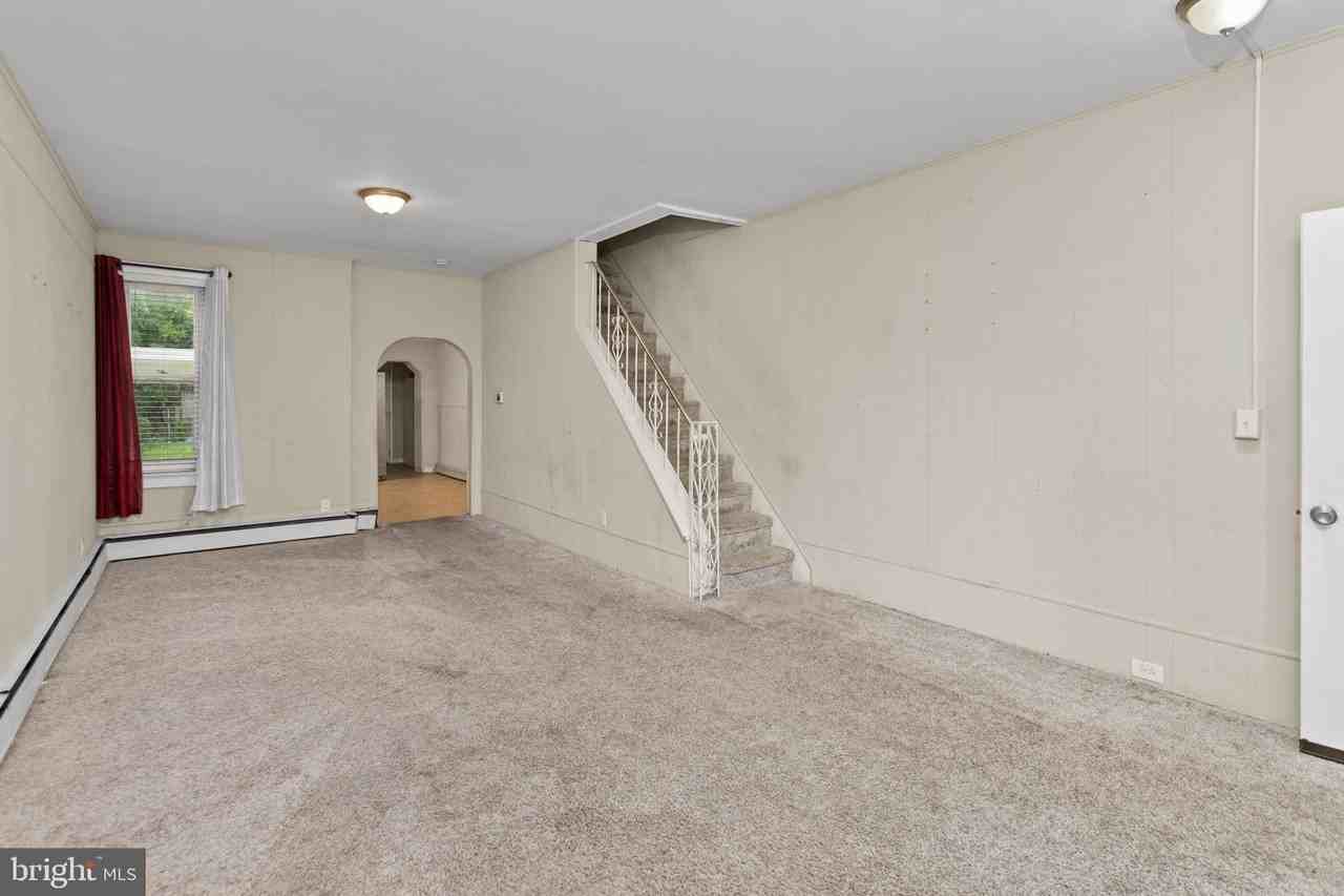 244 Jersey St - Photo 5 of 26