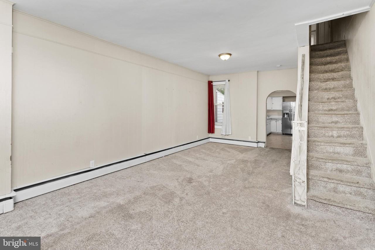 244 Jersey St - Photo 6 of 26