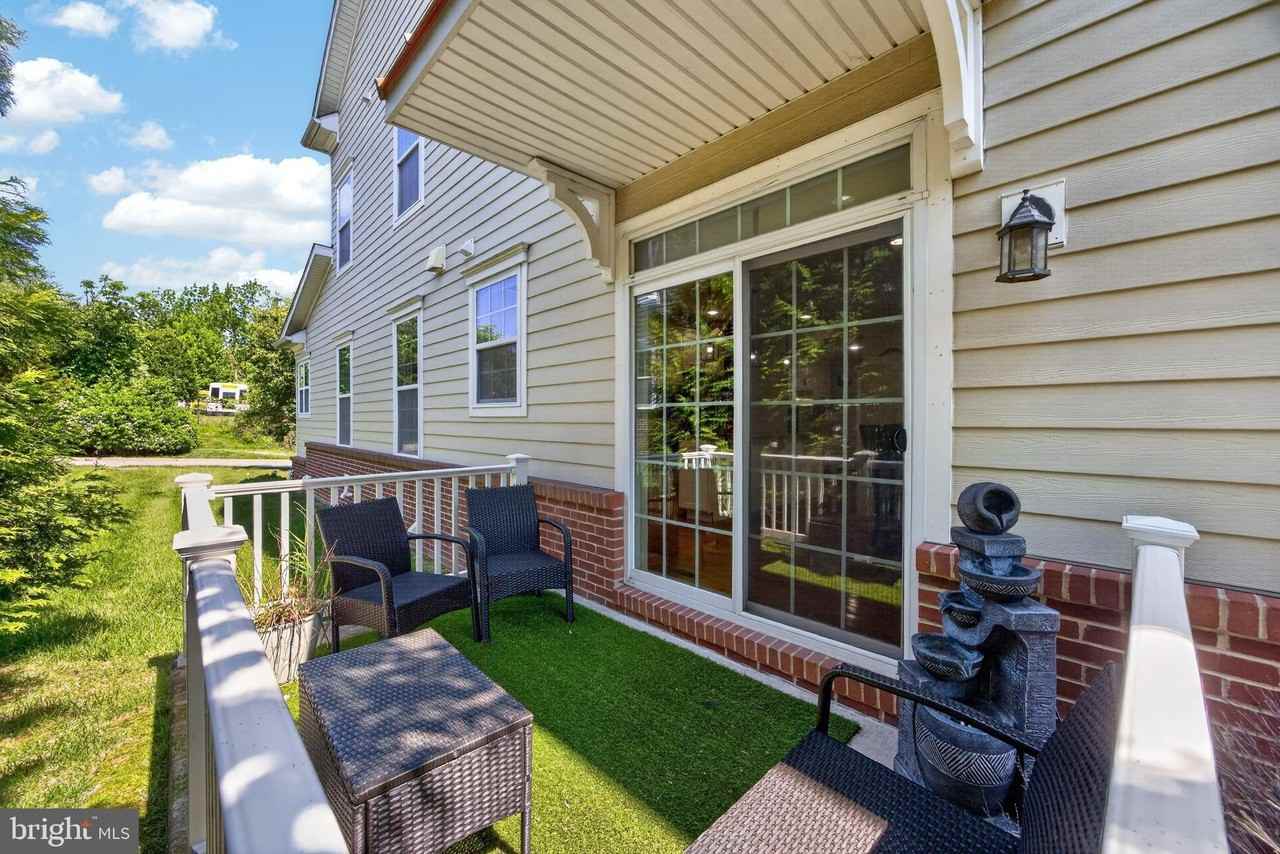 121 Shilling Ave - Photo 6 of 37
