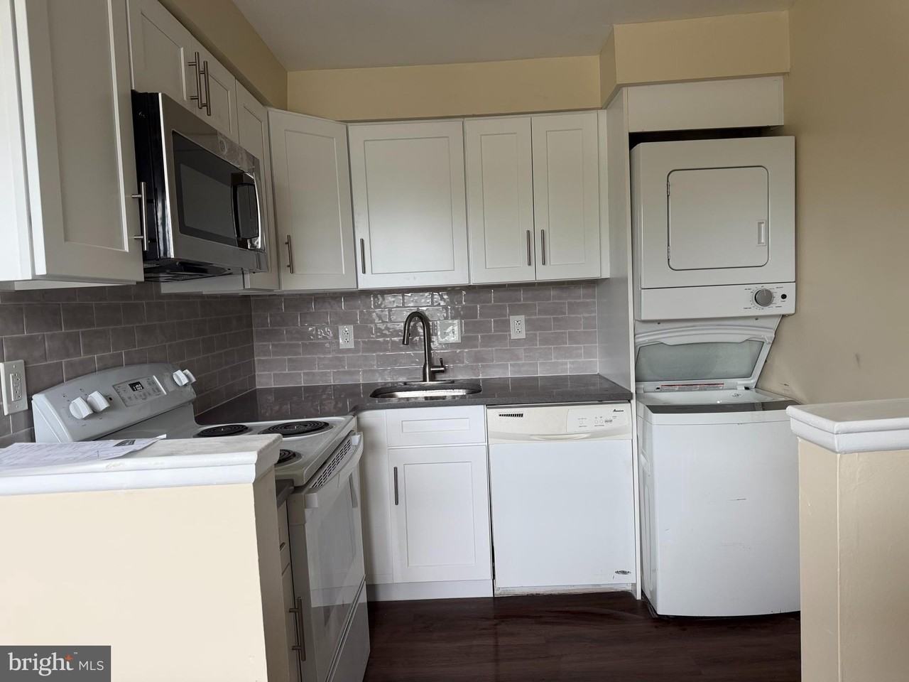 200 Prince Frederick St #M3 - Photo 5 of 12