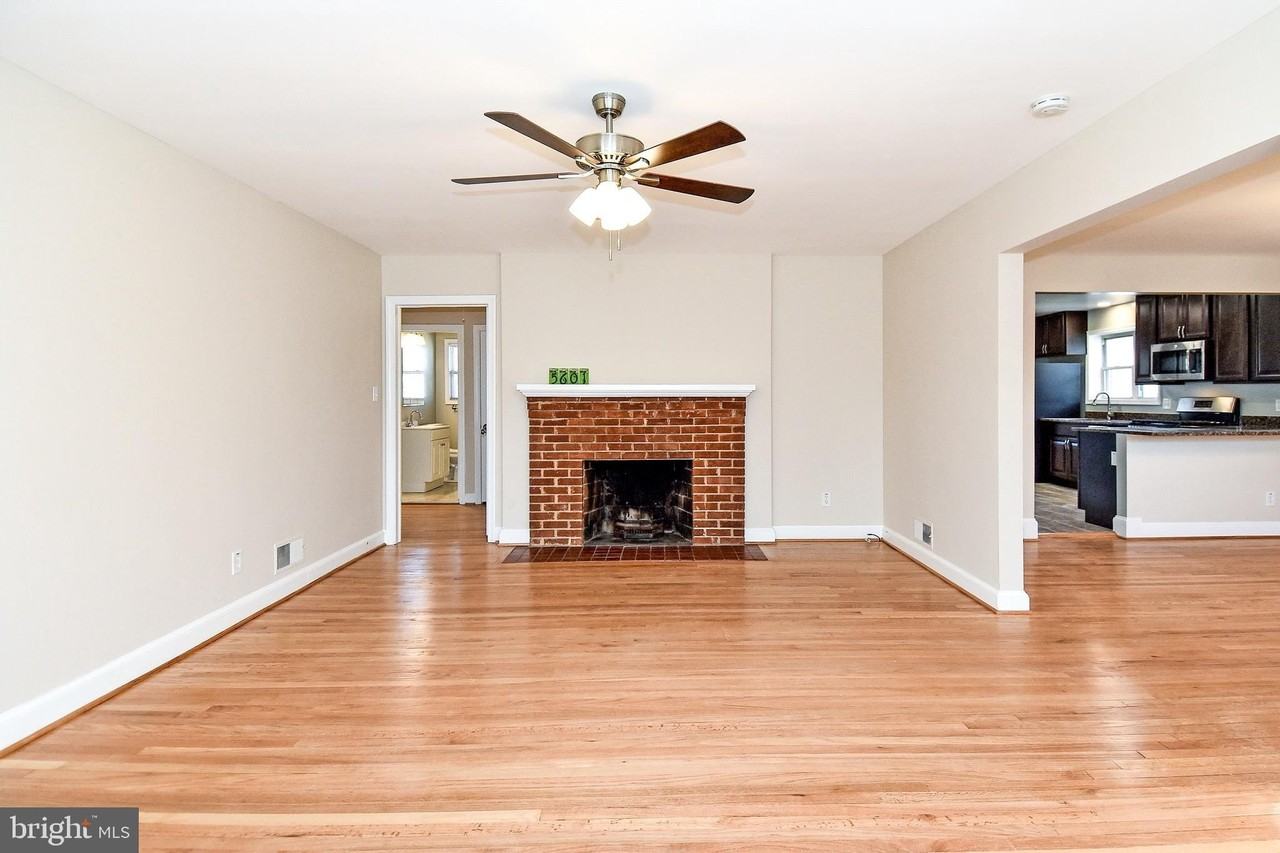 5601 26th St N - Photo 5 of 26