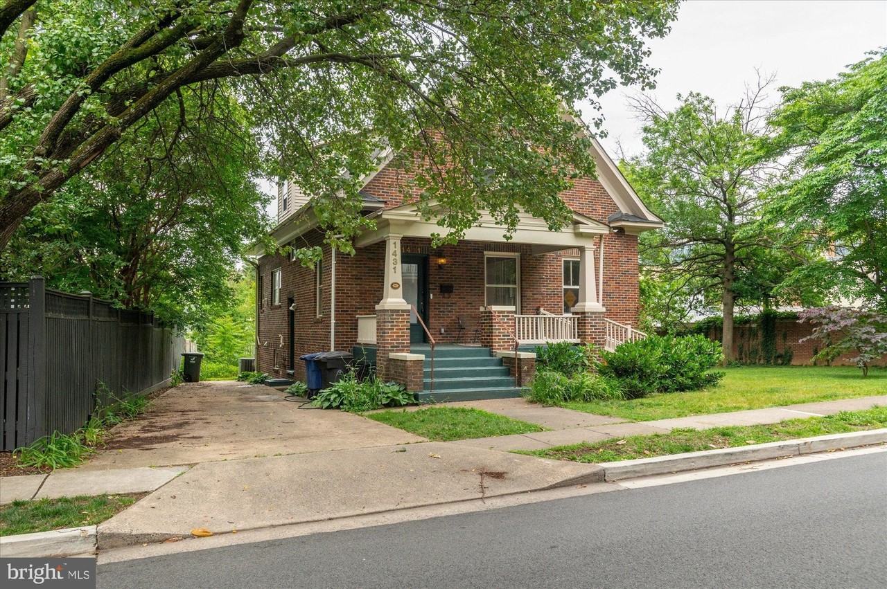 1431 N Fillmore St - Photo 3 of 42