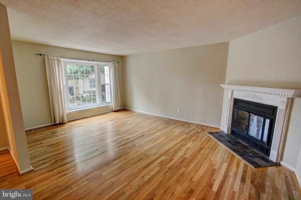 4 Fendall Ave - Photo 5 of 19