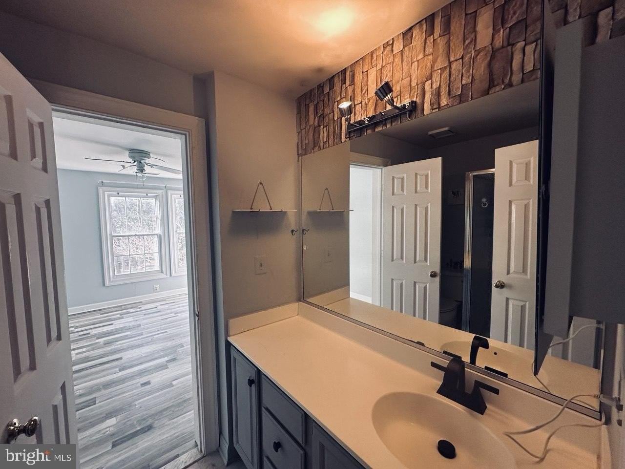12217 Fairfield House Dr #104A - Photo 7 of 18