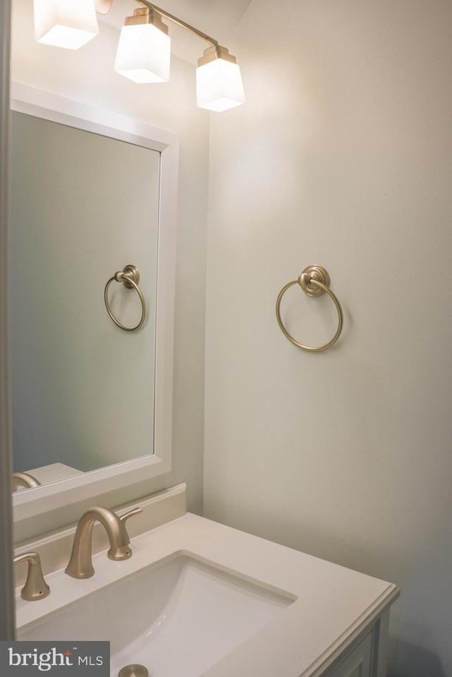 8622 Village Sq #8622 - Photo 7 of 21