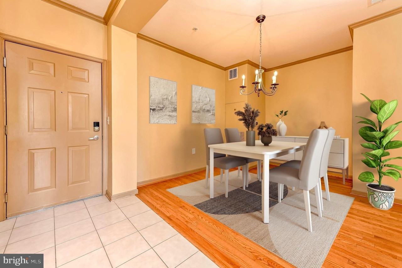 815 Branch Dr #401 - Photo 5 of 34