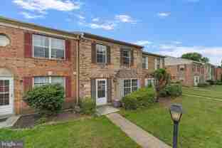 2753 Bixby Rd - Photo 1 of 1