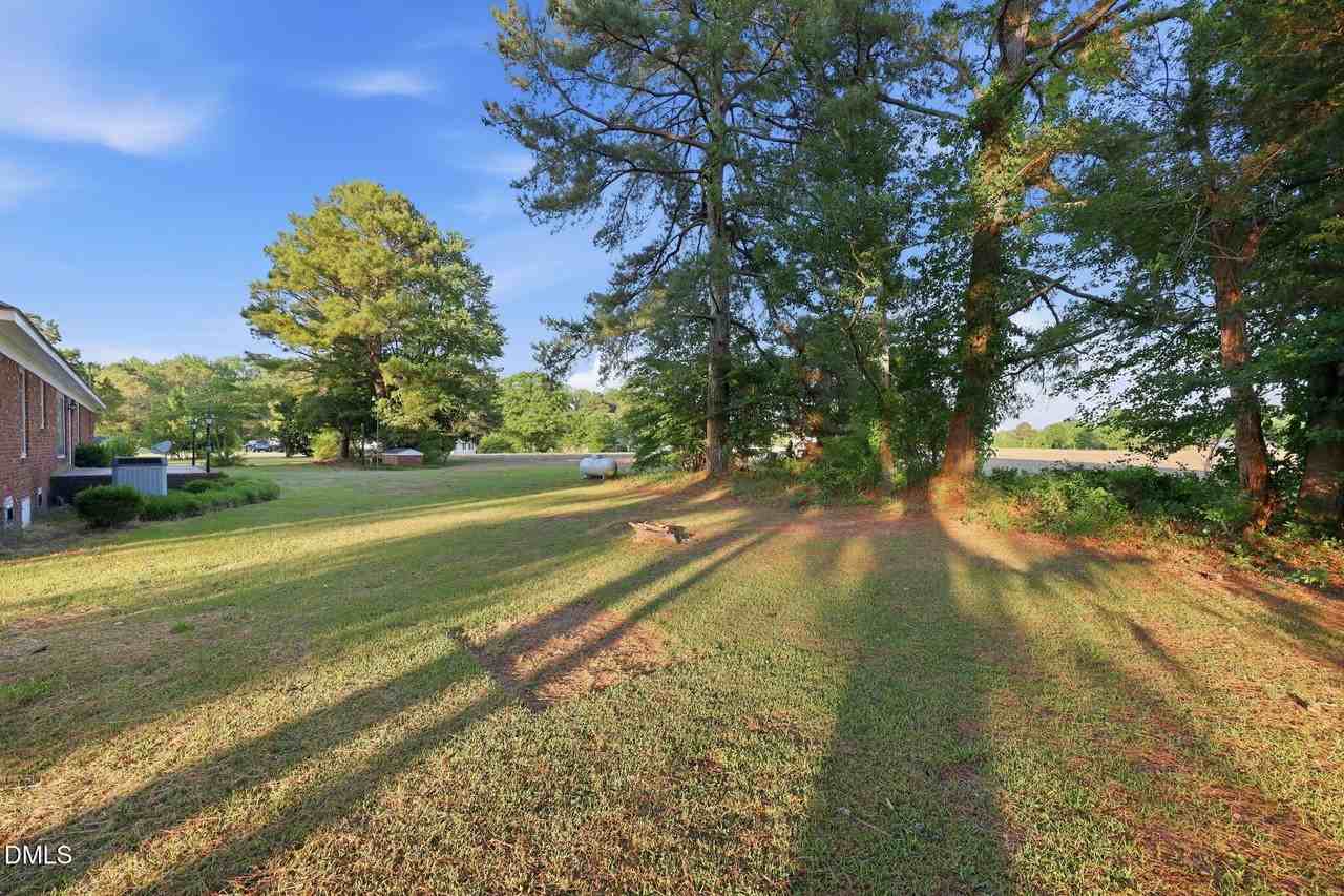 1130 Prospect Church Rd - Photo 7 of 47