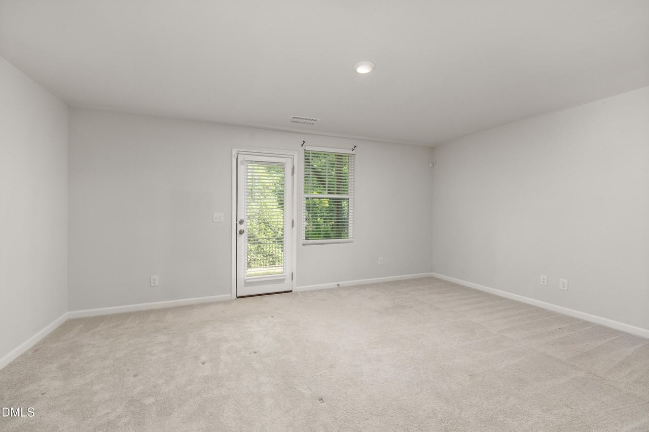 2524 Laurel Valley Way - Photo 7 of 12