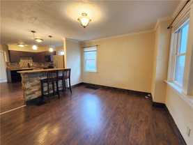 8 Riverside Ct - Photo 1 of 1