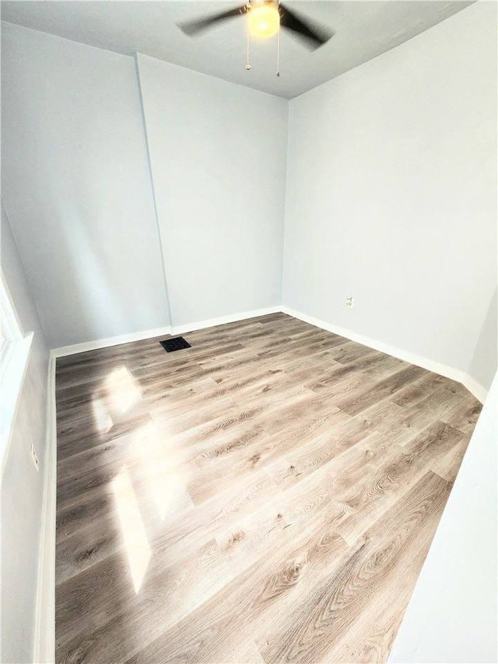 710 Herron Ave - Photo 3 of 11