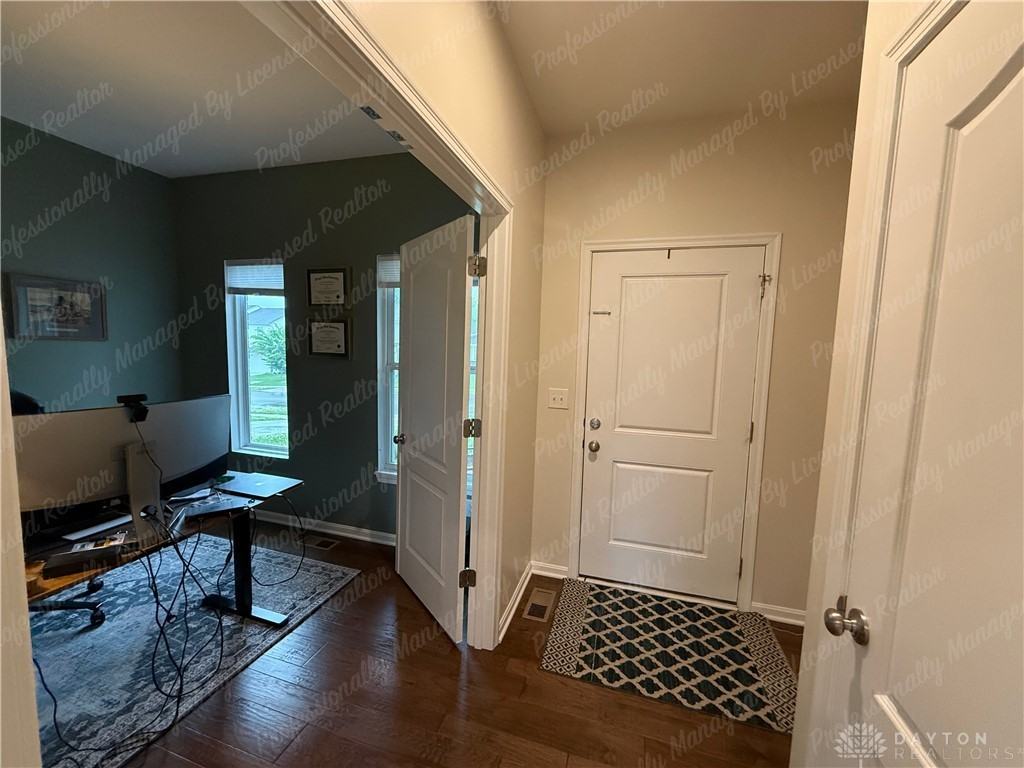 1678 Arden Bnd - Photo 3 of 41