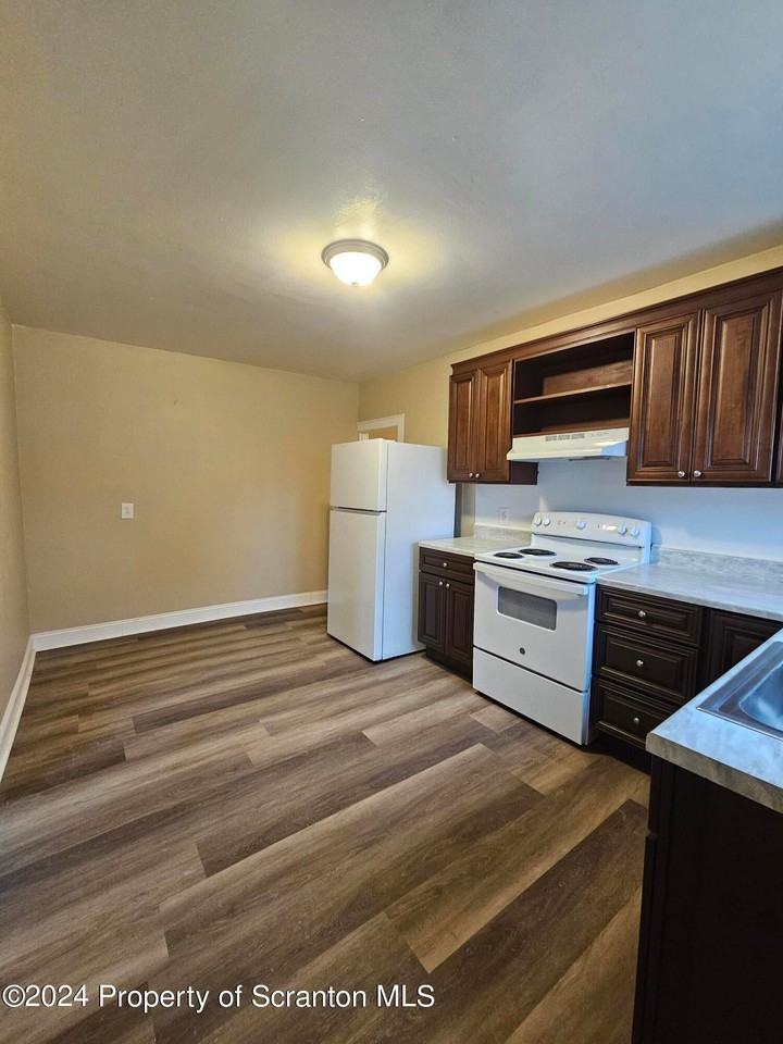 1218 S Main Ave Avenue #1 - Photo 6 of 15