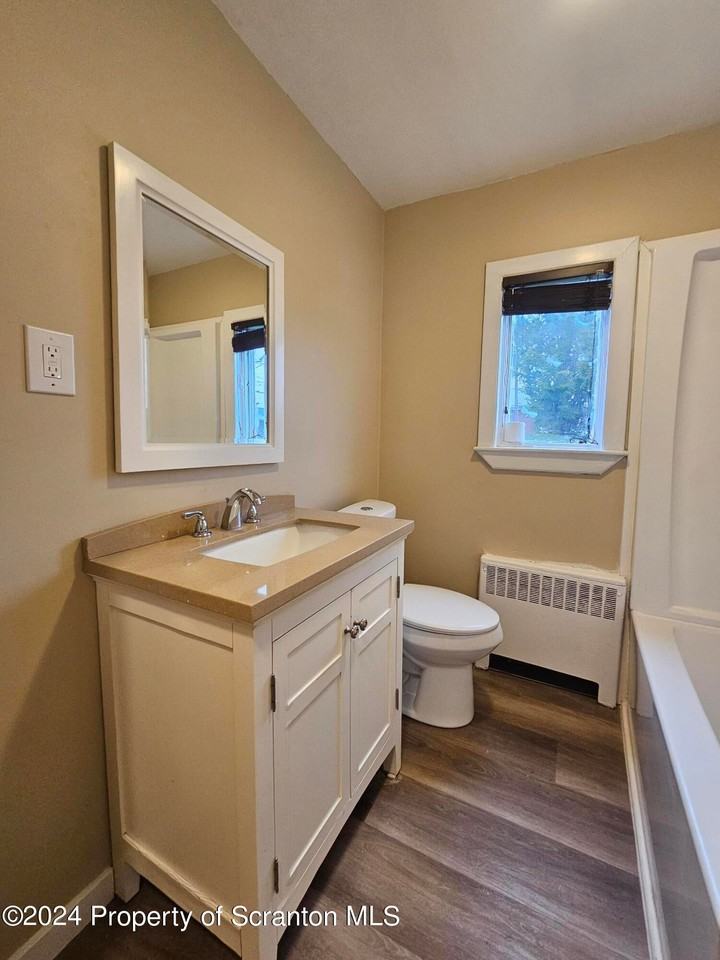 1218 S Main Ave Avenue #1 - Photo 7 of 15