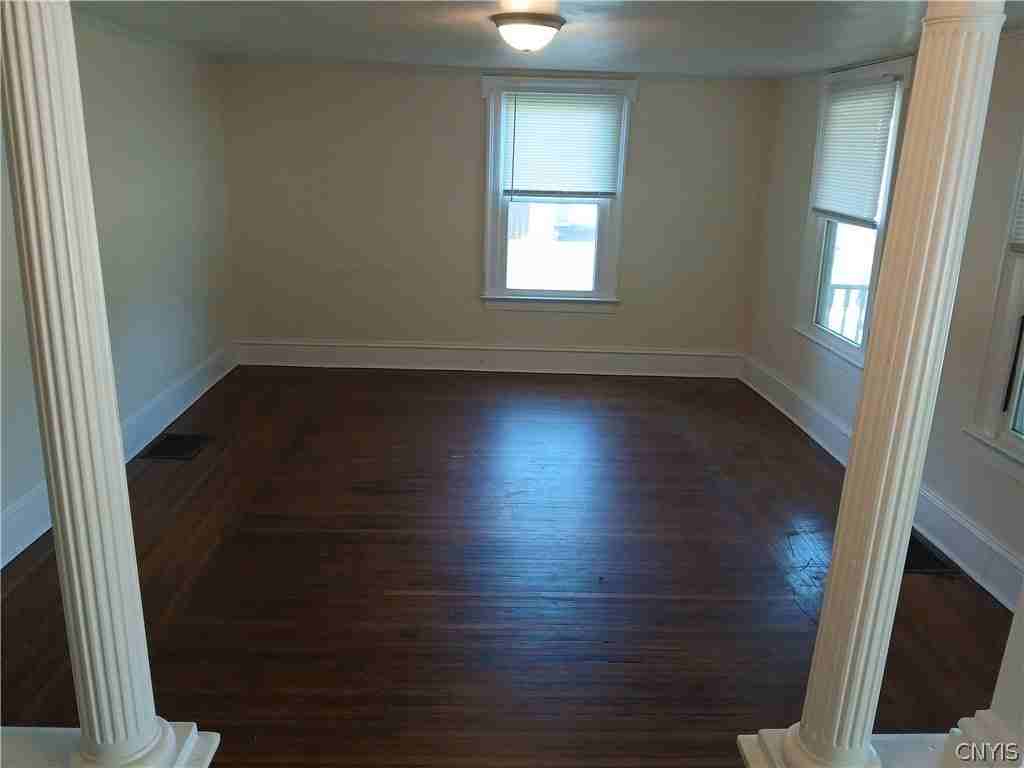 4 Murray St - Photo 3 of 27