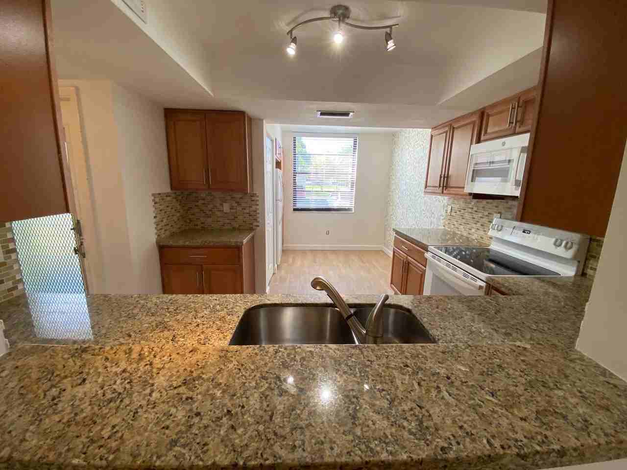 7310 Nw 18th St - Photo 7 of 50
