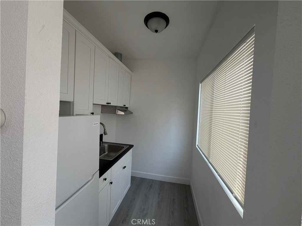 720 Atlantic Ave - Photo 6 of 6