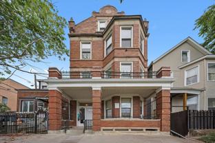 1908 W 48th St #2R - Photo 1 of 1