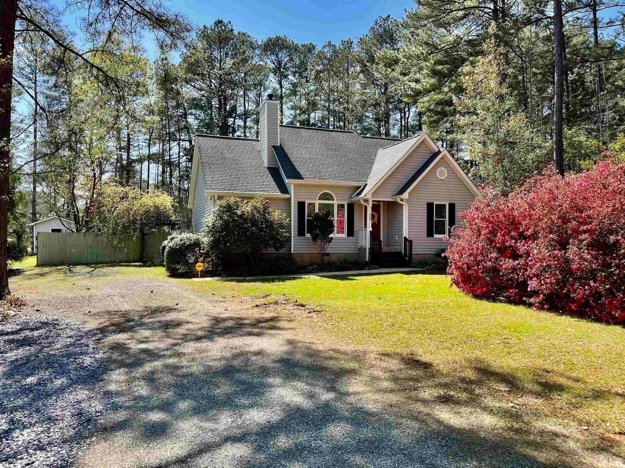 565 Old Graham Rd - Photo 3 of 25