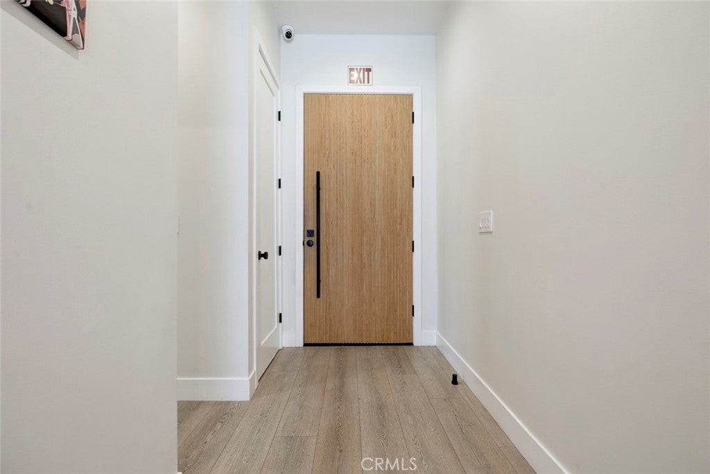 2743 N Keystone St - Photo 3 of 27