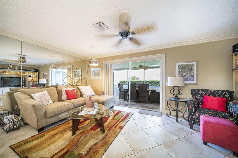 338 Waterside Dr - Photo 4 of 24
