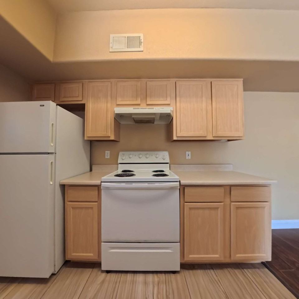 2615 W Gary Ave #2026 - Photo 4 of 30