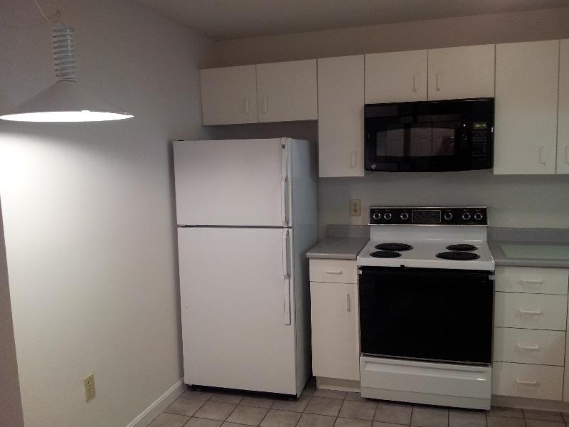 Beacon St. & Properzi #406 - Photo 3 of 10
