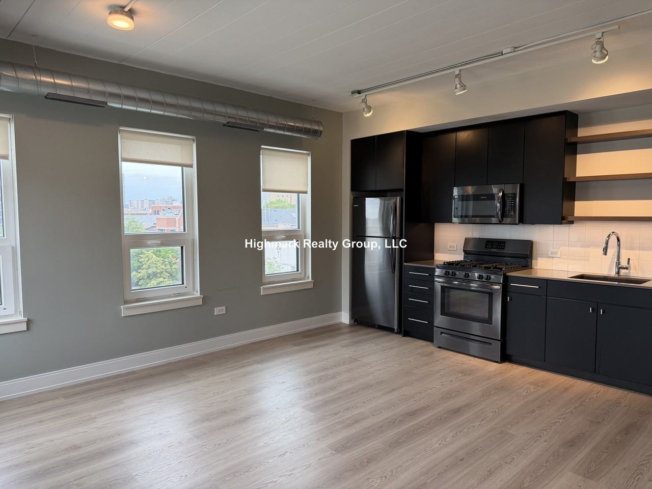 941 W Belmont Ave #507N