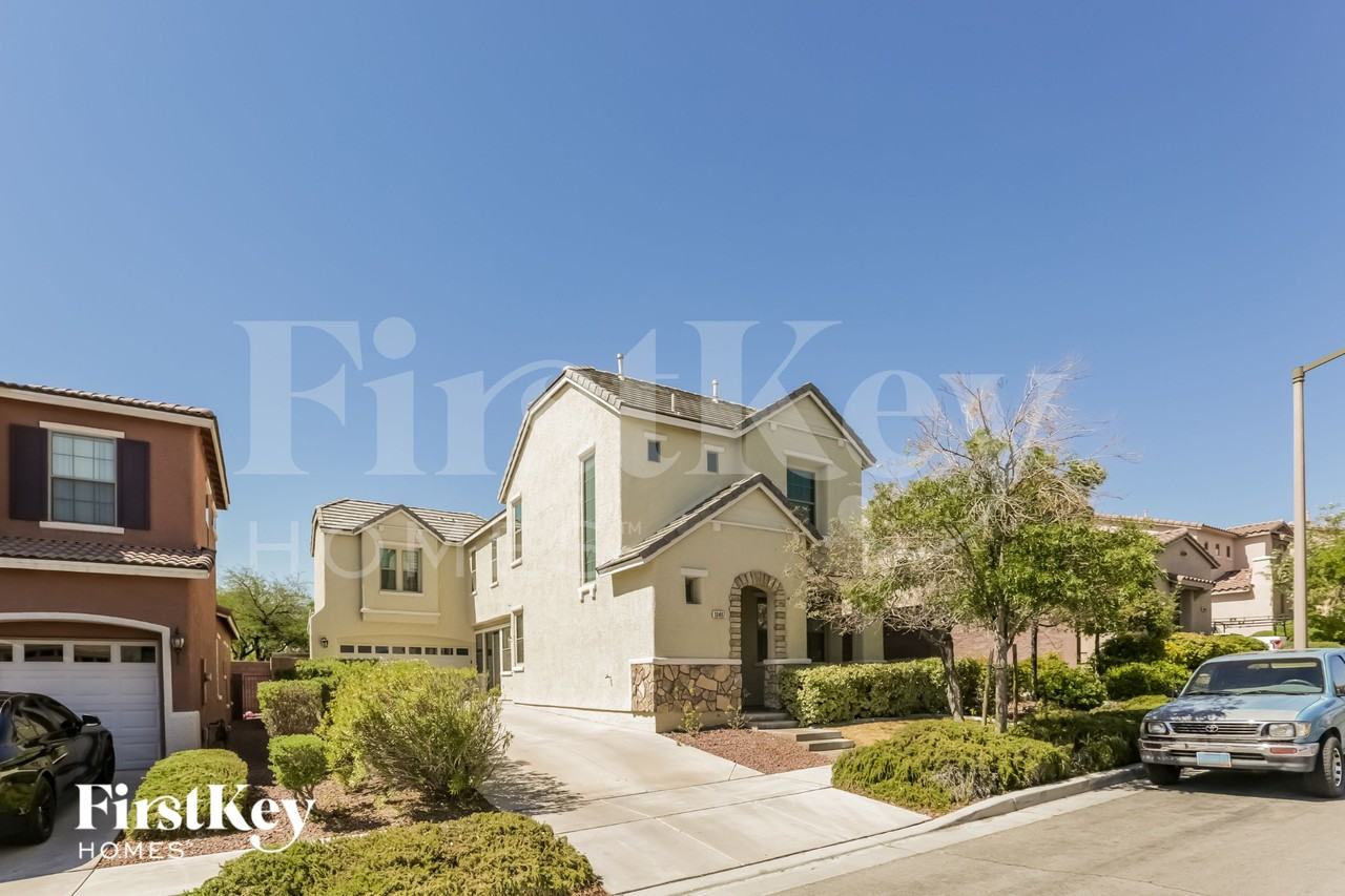 10497 Foggy Glen Ave - Photo 2 of 18