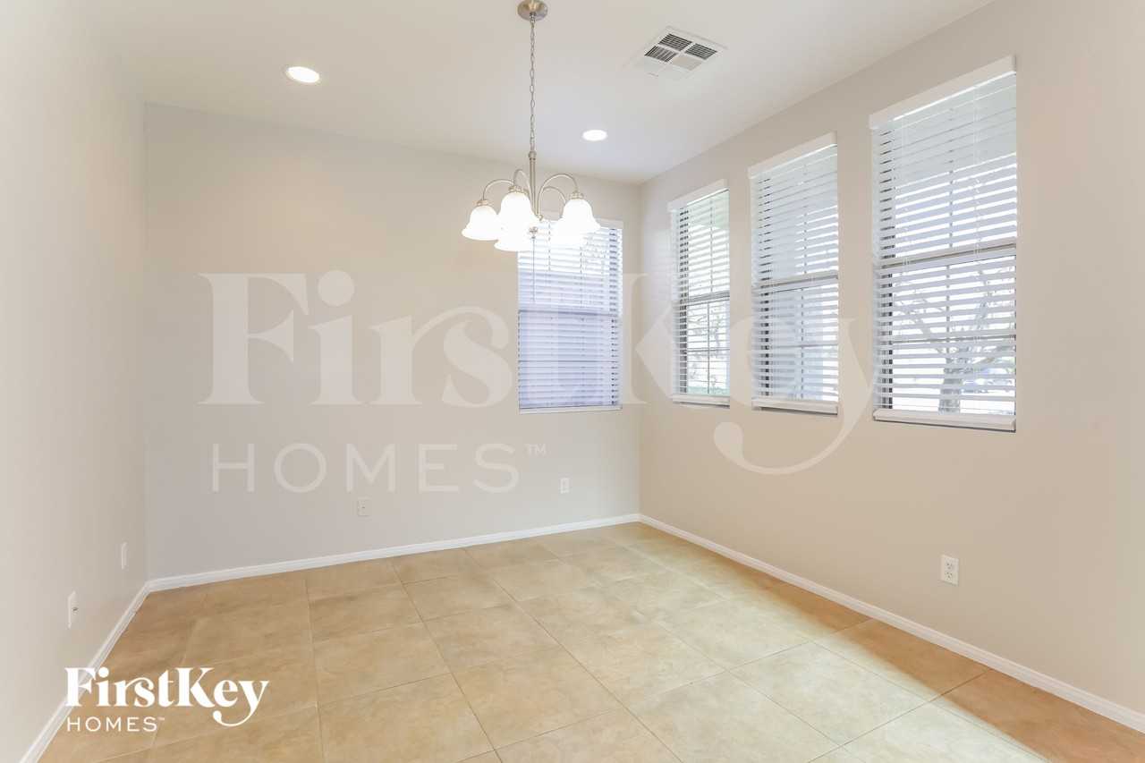 10497 Foggy Glen Ave - Photo 6 of 18