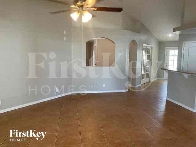2731 Sw 2nd Ln - Photo 5 of 23