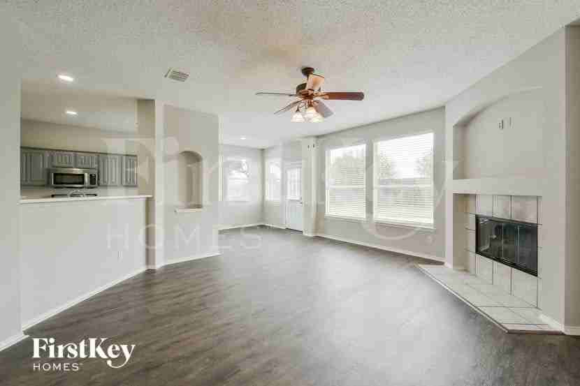 1325 River Ridge Rd - Photo 3 of 15