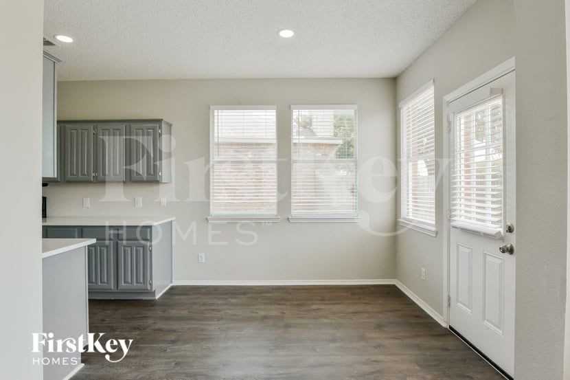 1325 River Ridge Rd - Photo 5 of 15