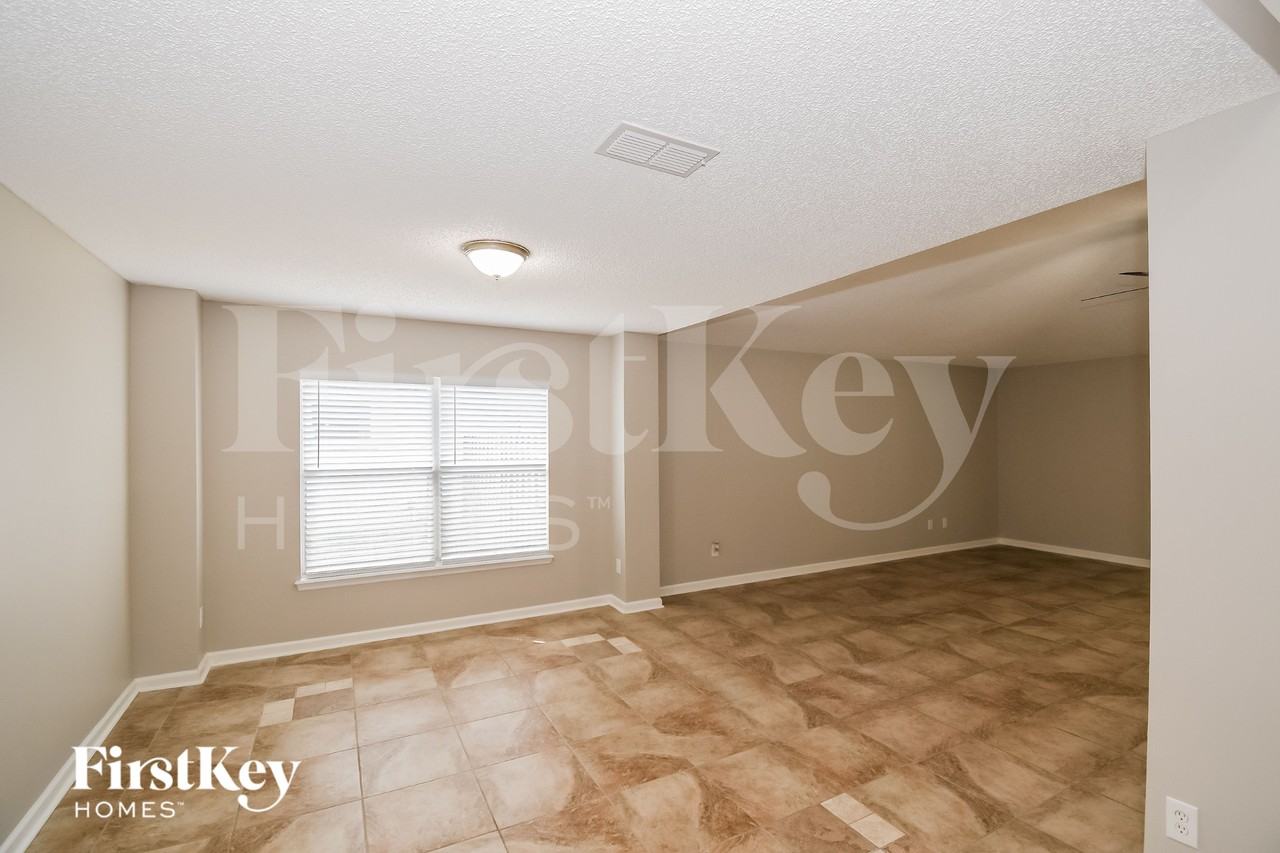 13990 Summer Breeze Dr - Photo 3 of 16