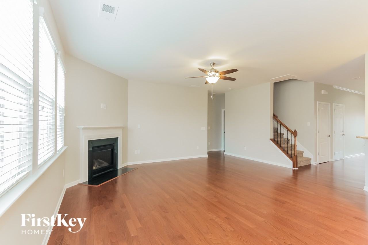 2532 Wellshire Ct - Photo 4 of 15