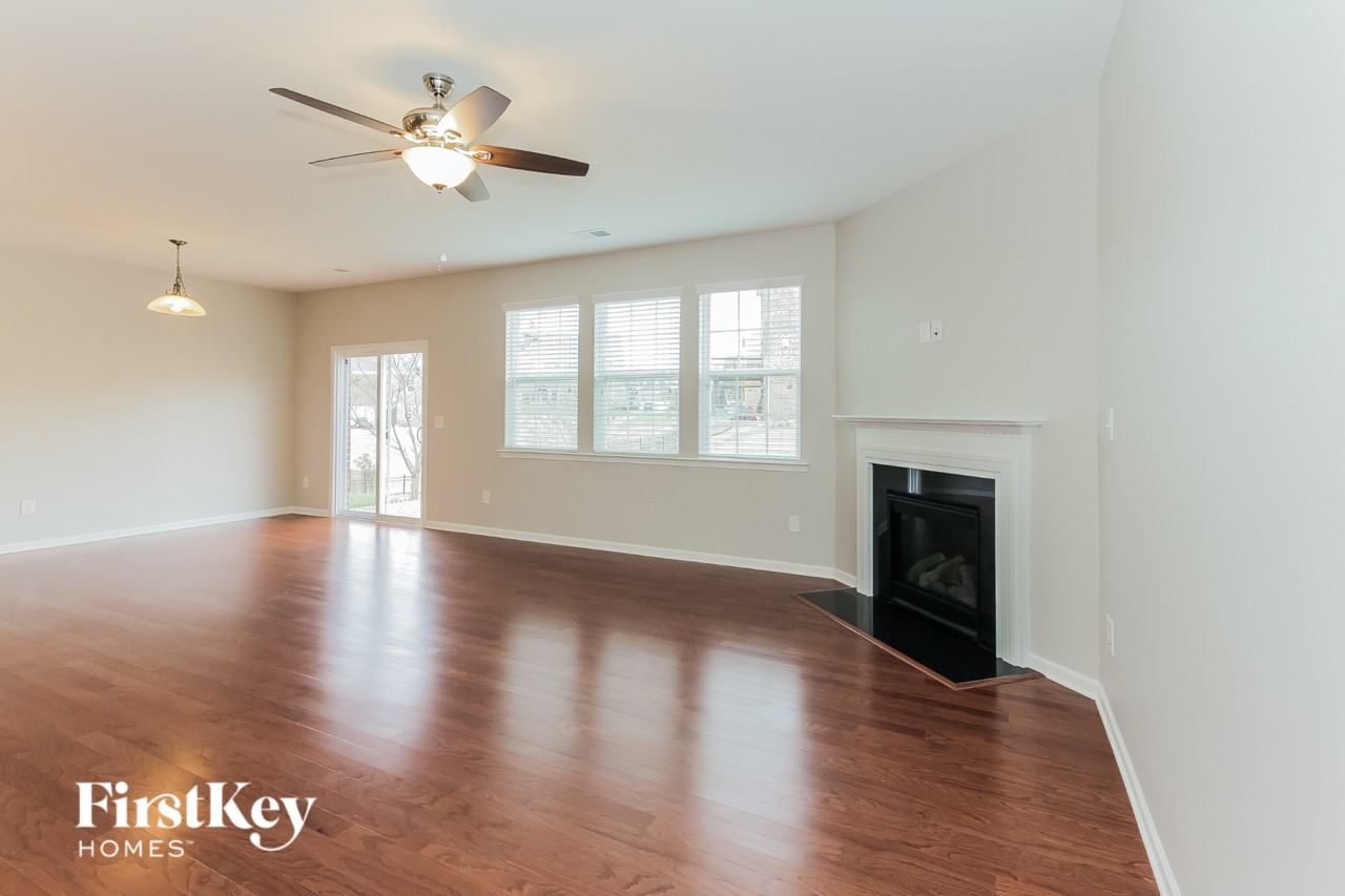 2532 Wellshire Ct - Photo 5 of 15