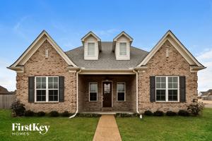 featured image of 4902 Margarette Cir E