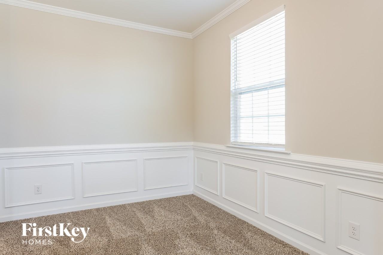 109 Longleaf Dr - Photo 5 of 15