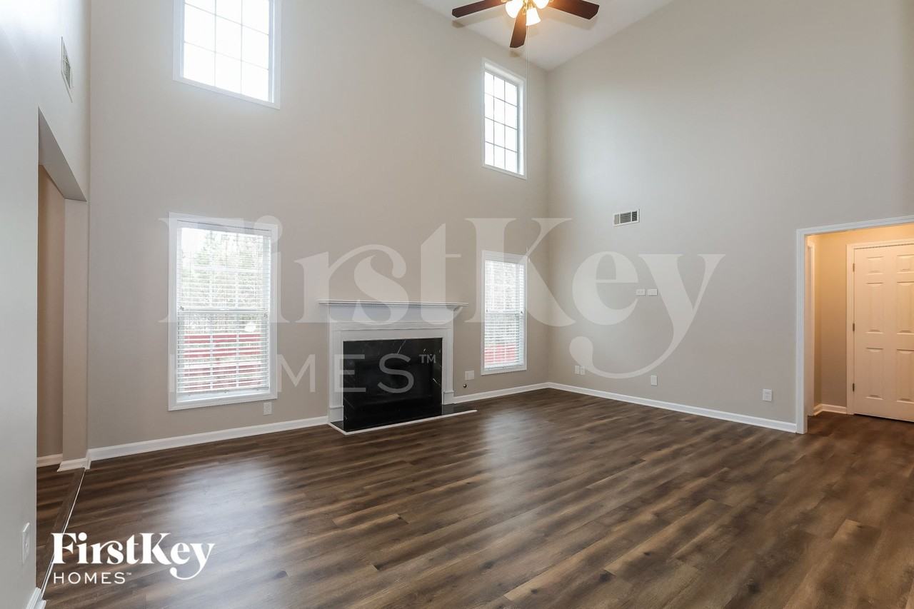 4006 Gail Lee Ter - Photo 2 of 15
