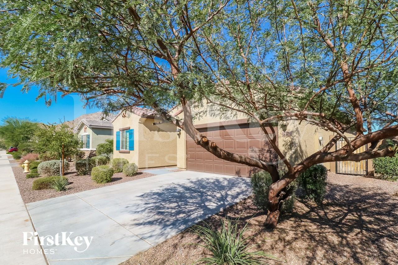 21380 W Monte Vista Rd - Photo 2 of 15