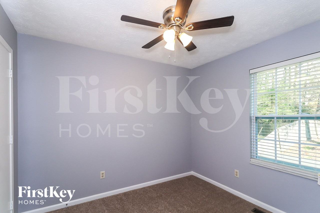 11215 Bramshill Dr - Photo 7 of 15