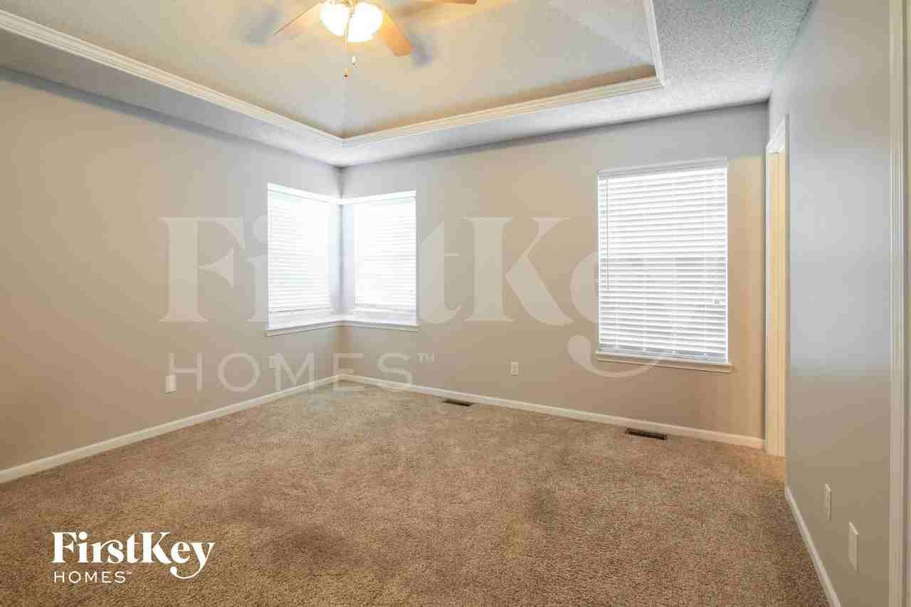 707 Corrington Dr - Photo 7 of 15